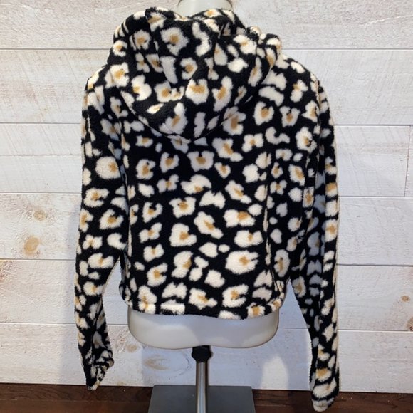 NEW Wild Fable Hooded Sherpa Sweater - Picture 3 of 3